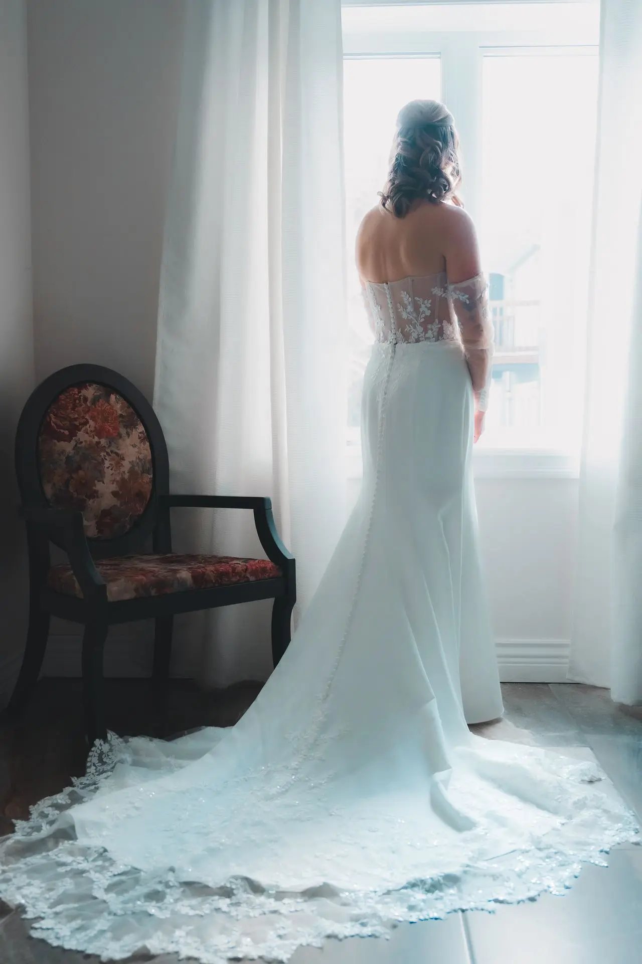 Bride walking down the aisle – emotional wedding ceremony videography moment
